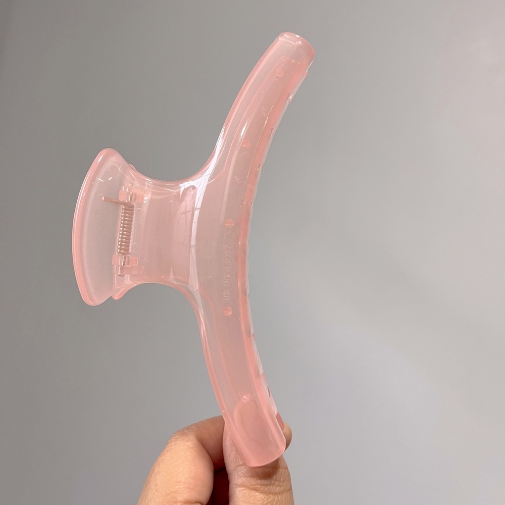 Large Pastel Pink Hair claw